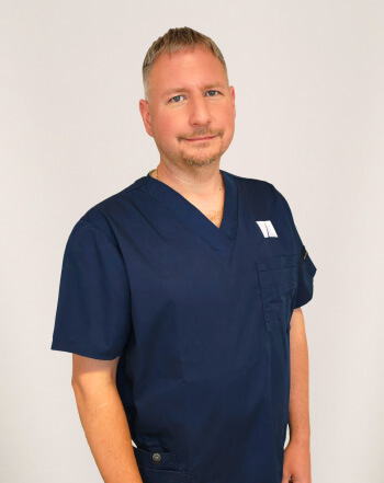 Dr. Lendvai András